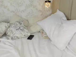 Catalina Evans's Live Sex Cam Show
