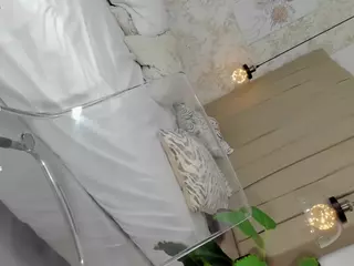 Catalina Evans's Live Sex Cam Show