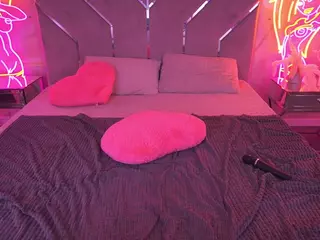 CrystalBarbie's Live Sex Cam Show