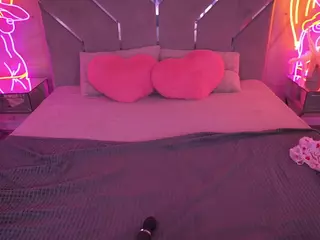 CrystalBarbie's Live Sex Cam Show