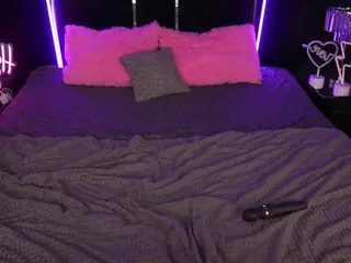 CrystalBarbie's Live Sex Cam Show