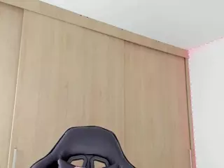 zaria-ivanov's Live Sex Cam Show