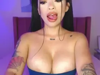 lauraG's Live Sex Cam Show