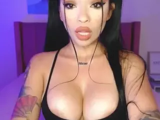 lauraG's Live Sex Cam Show