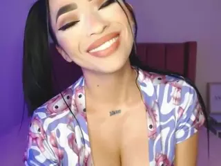 lauraG's Live Sex Cam Show