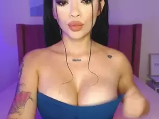 lauraG's Live Sex Cam Show