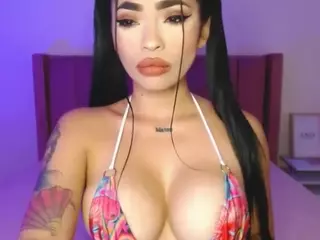 lauraG's Live Sex Cam Show