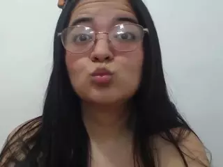 Viioletta19's Live Sex Cam Show