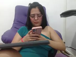 Viioletta19's Live Sex Cam Show