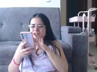 Viioletta19's Live Sex Cam Show