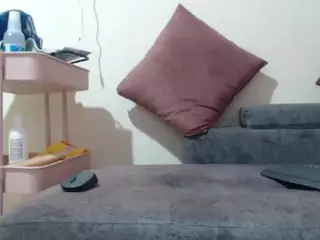 Viioletta19's Live Sex Cam Show