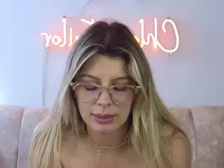 chloetailor's Live Sex Cam Show