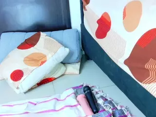 Black-gem18's Live Sex Cam Show