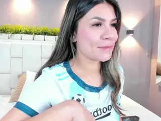Valeeria's Live Sex Cam Show