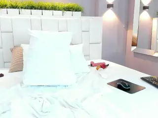 Valeeria's Live Sex Cam Show