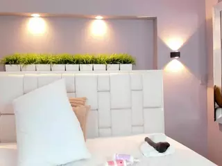 Valeeria's Live Sex Cam Show