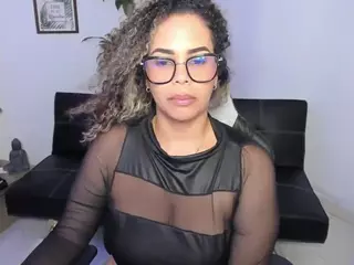 Alyssaaan's Live Sex Cam Show