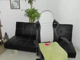 Alyssaaan's Live Sex Cam Show