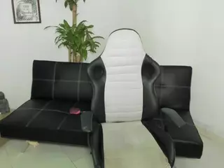Alyssaaan's Live Sex Cam Show
