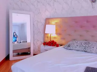 VeraBlazze's Live Sex Cam Show