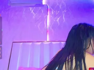 HellenParis's Live Sex Cam Show
