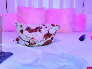 HellenParis's Live Sex Cam Show