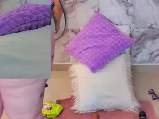 NathaxaLeans's Live Sex Cam Show