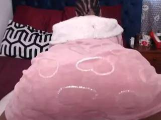 BootyCallEver's Live Sex Cam Show