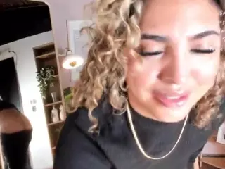 GreciaMiller's Live Sex Cam Show
