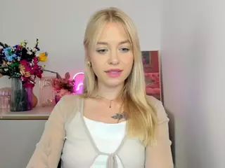 CindyBeauty's Live Sex Cam Show