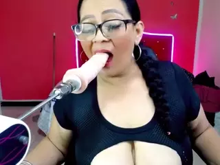 chubymature's Live Sex Cam Show