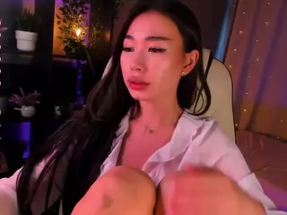 Milemissu's Live Sex Cam Show