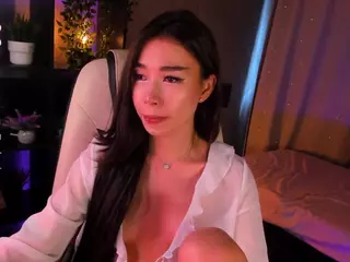Milemissu's Live Sex Cam Show