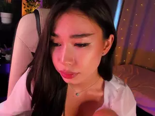 Milemissu's Live Sex Cam Show