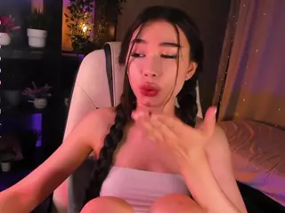 Milemissu's Live Sex Cam Show