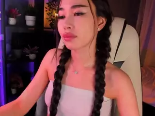 Milemissu's Live Sex Cam Show