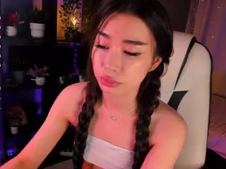 Milemissu's Live Sex Cam Show