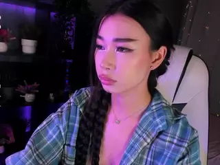 Milemissu's Live Sex Cam Show