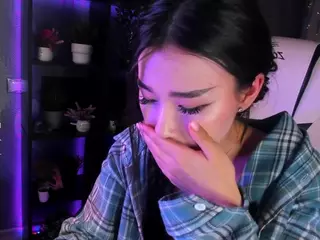 Milemissu's Live Sex Cam Show