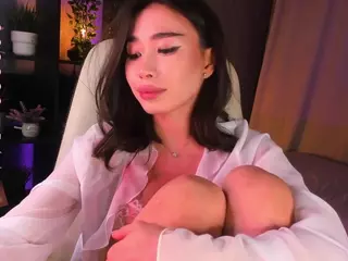 Milemissu's Live Sex Cam Show