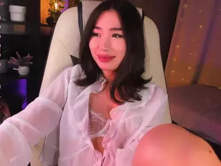 Milemissu's Live Sex Cam Show