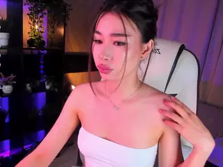 Milemissu's Live Sex Cam Show