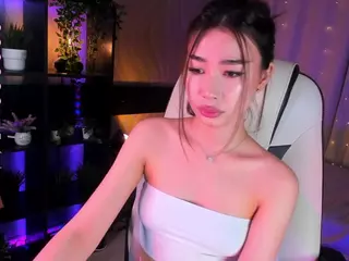 Milemissu's Live Sex Cam Show