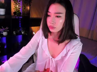 Milemissu's Live Sex Cam Show