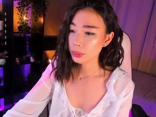 Milemissu's Live Sex Cam Show