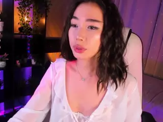 Milemissu's Live Sex Cam Show