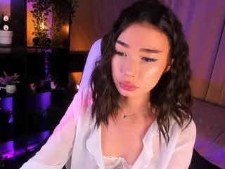 Milemissu's Live Sex Cam Show