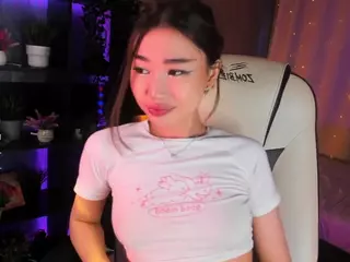 Milemissu's Live Sex Cam Show
