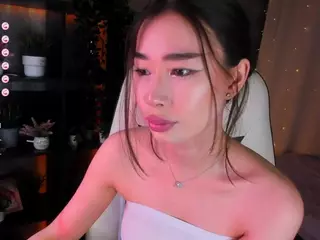 Milemissu's Live Sex Cam Show
