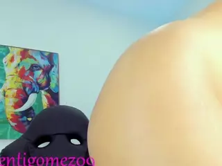 valentigomez10's Live Sex Cam Show
